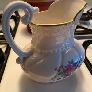 Lenox creamer cup